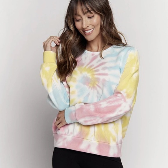 Heart & Hips Tops - NWT Heart & Hips light weight fleece sweatshirt